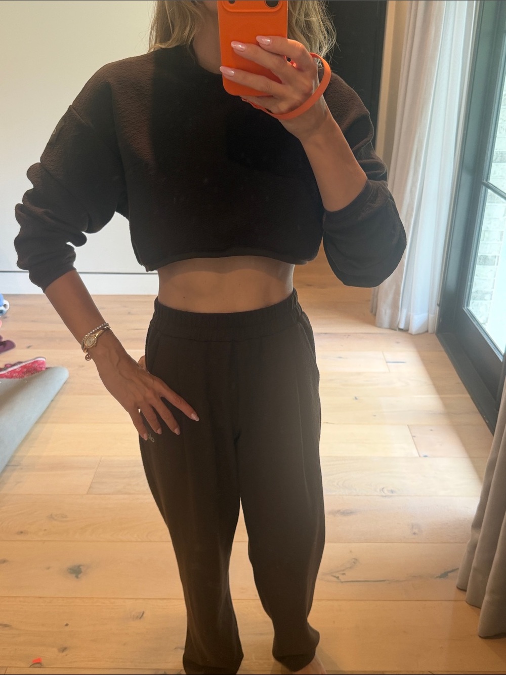 ALO Yoga Brown Fleece Cropped Sweatshirt & Joggers Set
